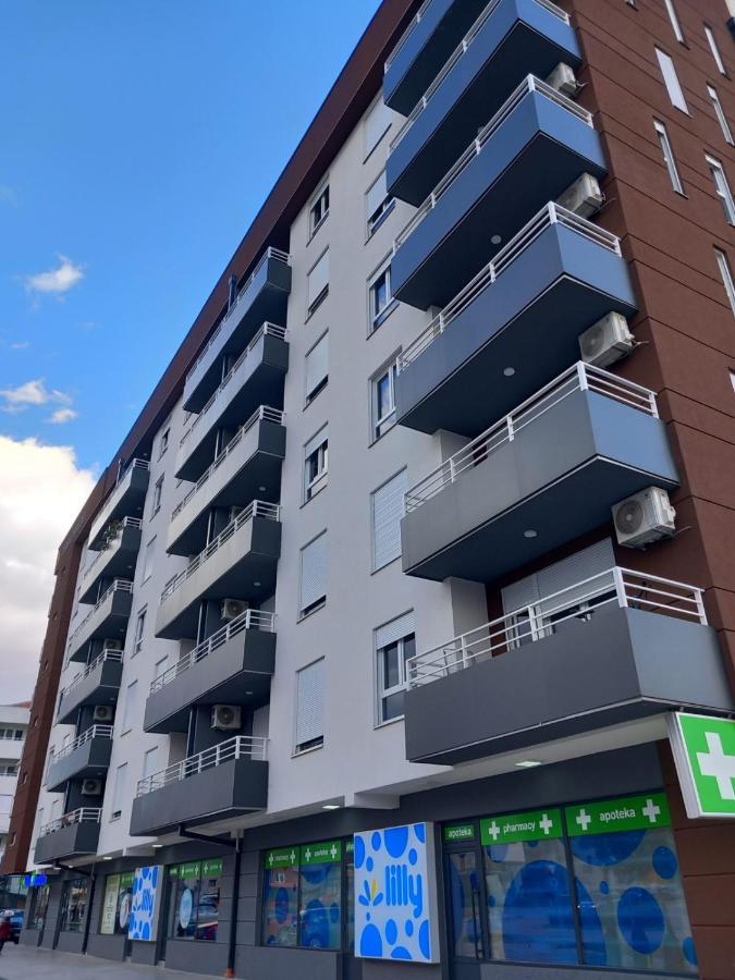 Apartman Petra Ni Exterior foto